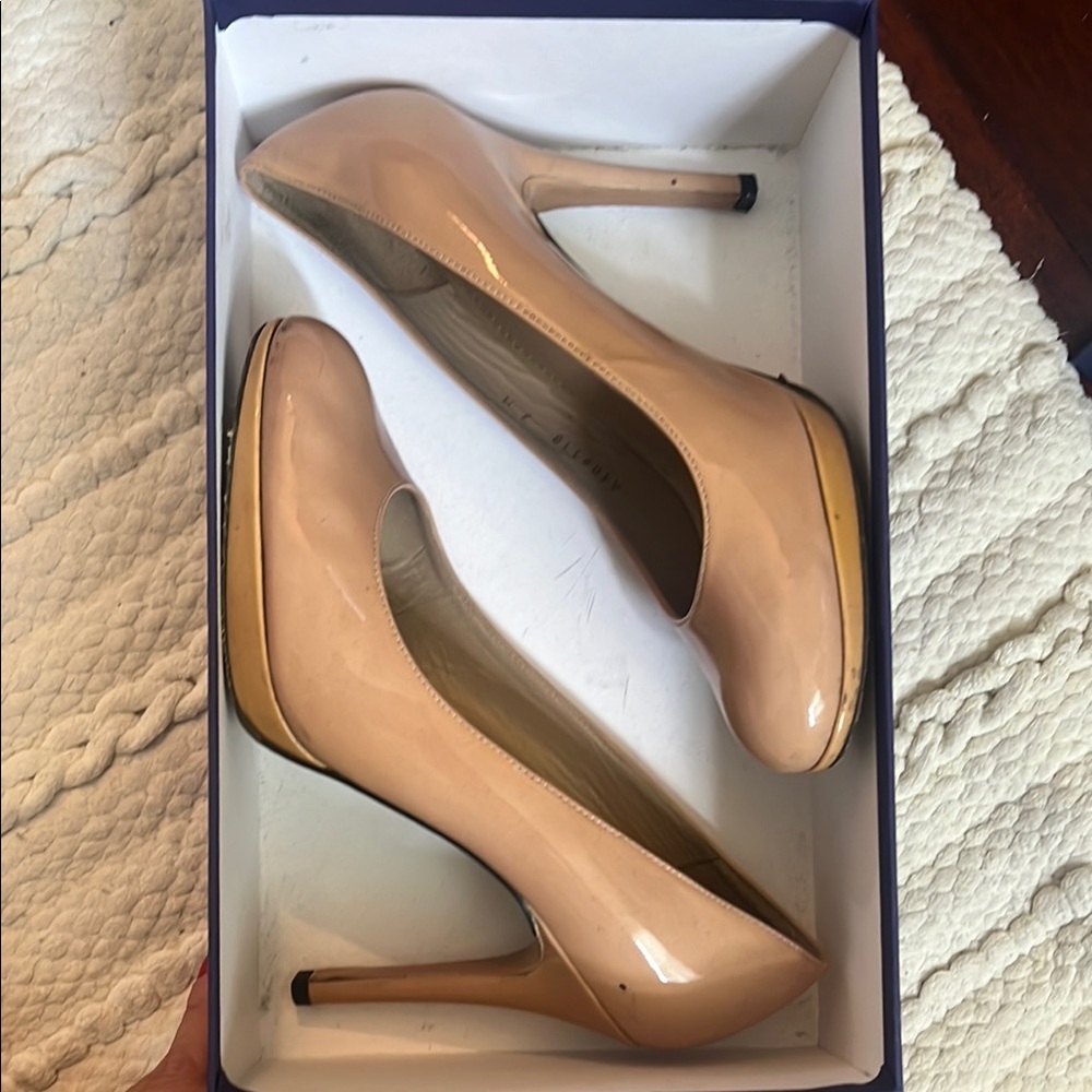 Stuart Weitzman Nude Patent Heels